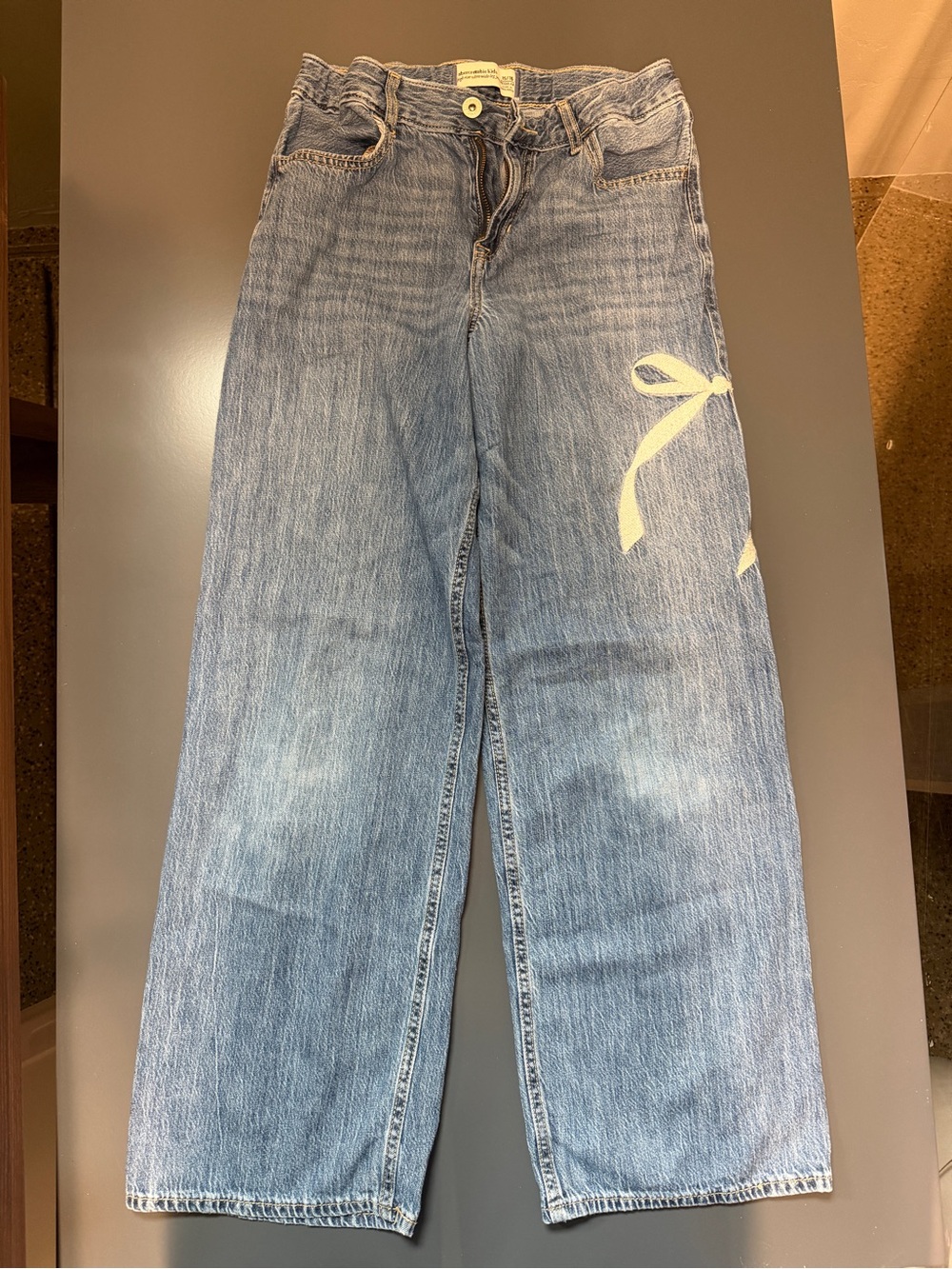 Abercrombie bow jeans